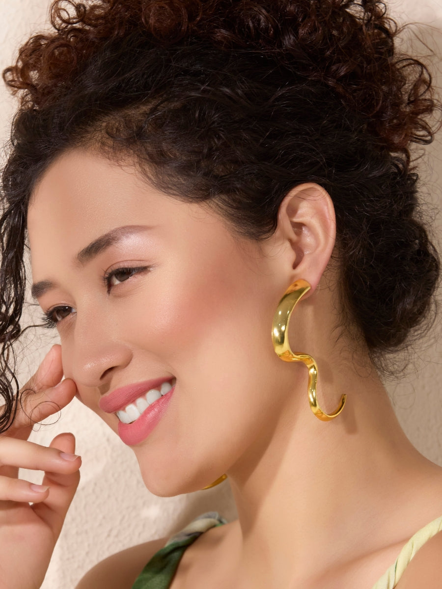 Sway Hoop Earrings