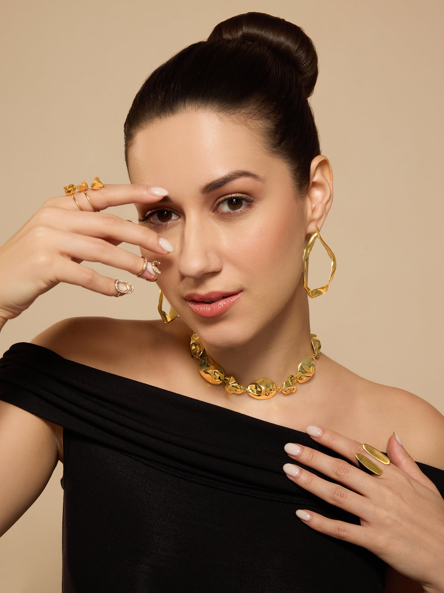 Luxe Golden Choker