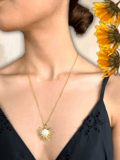 Sunburst Enamel Neckchain 