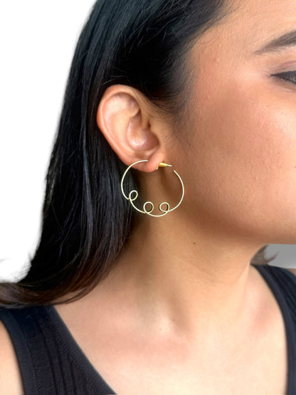 Curvy Hoops