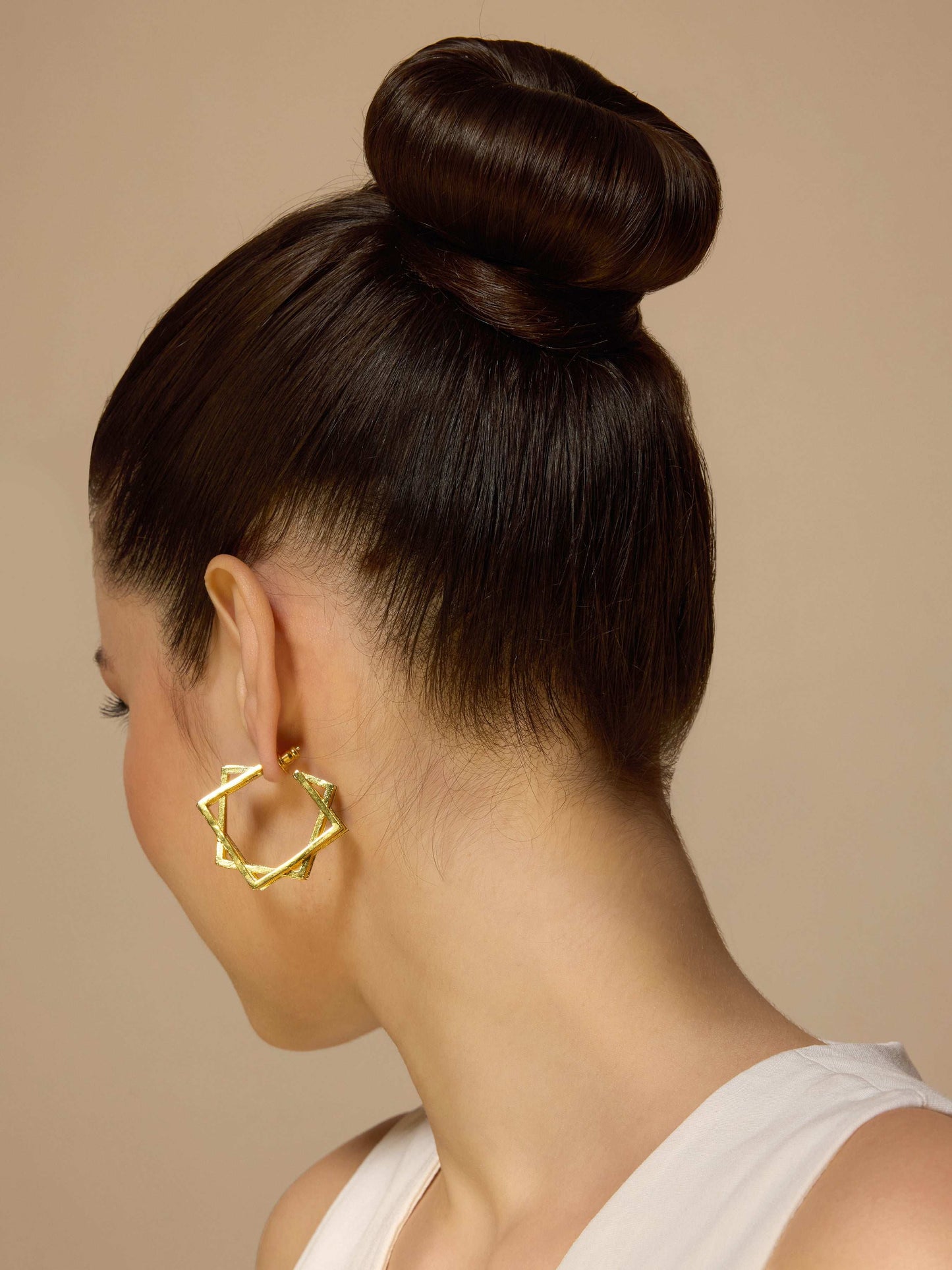 Edgy Hoops 