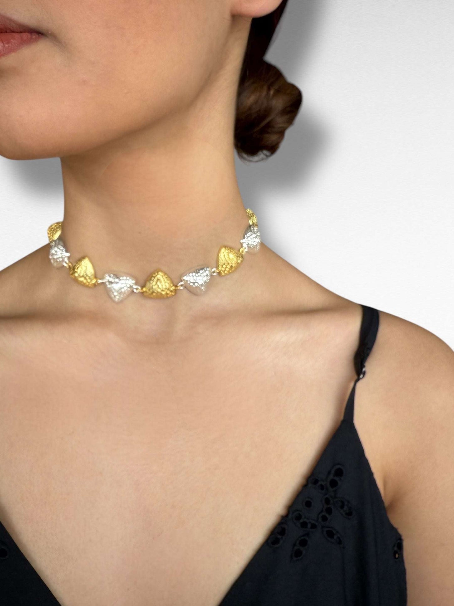 Radiant Dual Tone Choker 