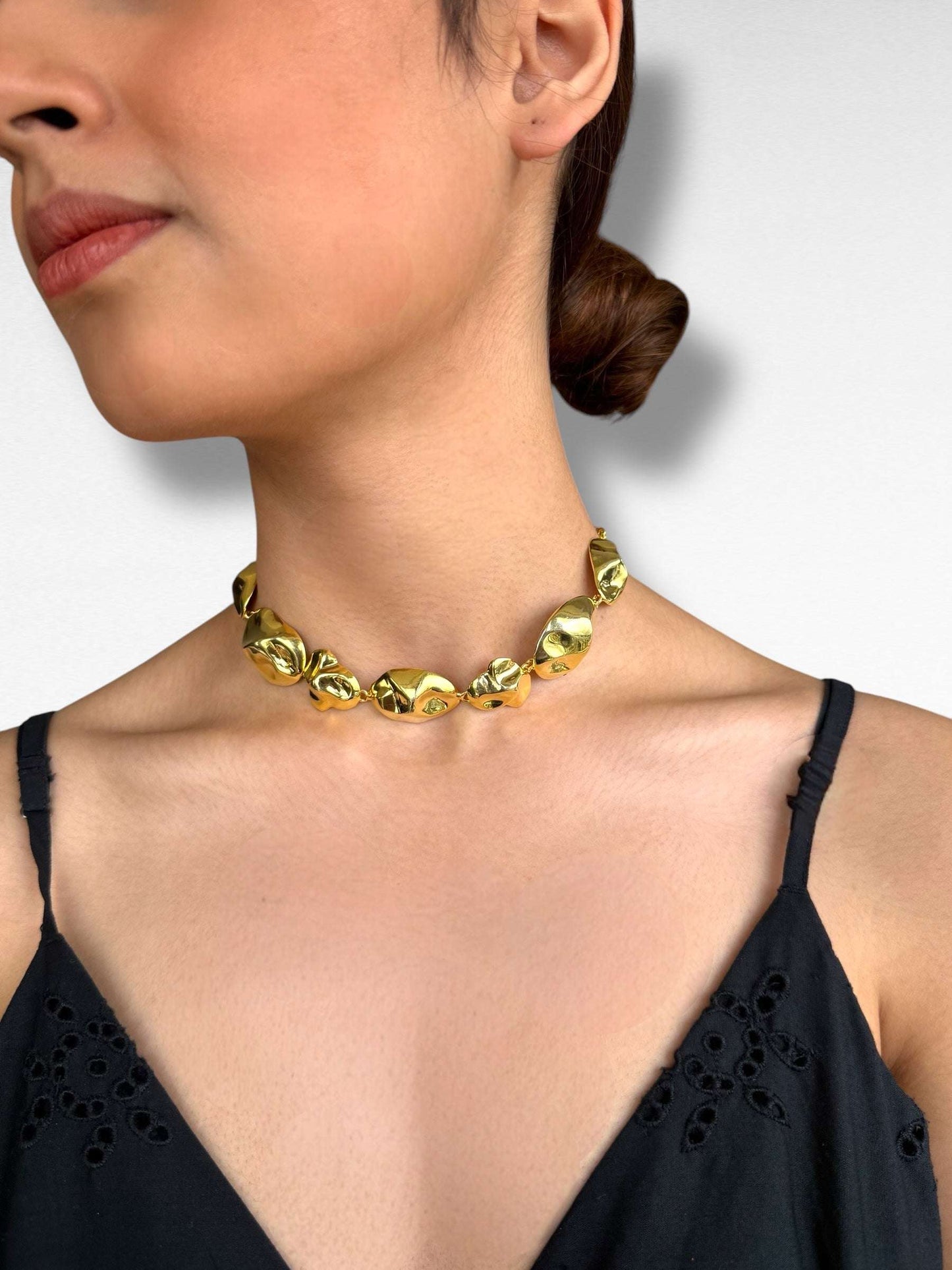 Luxe Molten Choker 
