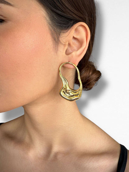 Sculpt Hoop Earrings