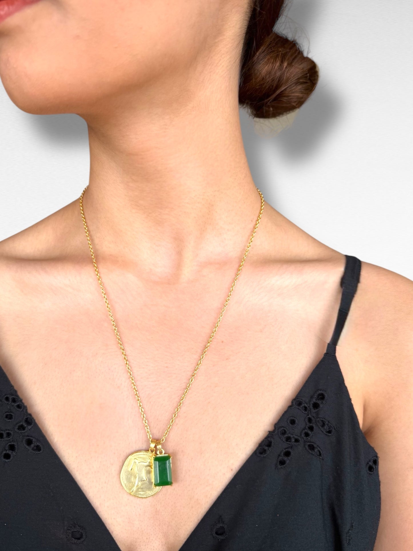 Aurora Reindeer Neck Chain