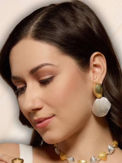 Shell Two Tone Earrings