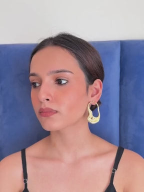 Sculpt Hoop Earrings